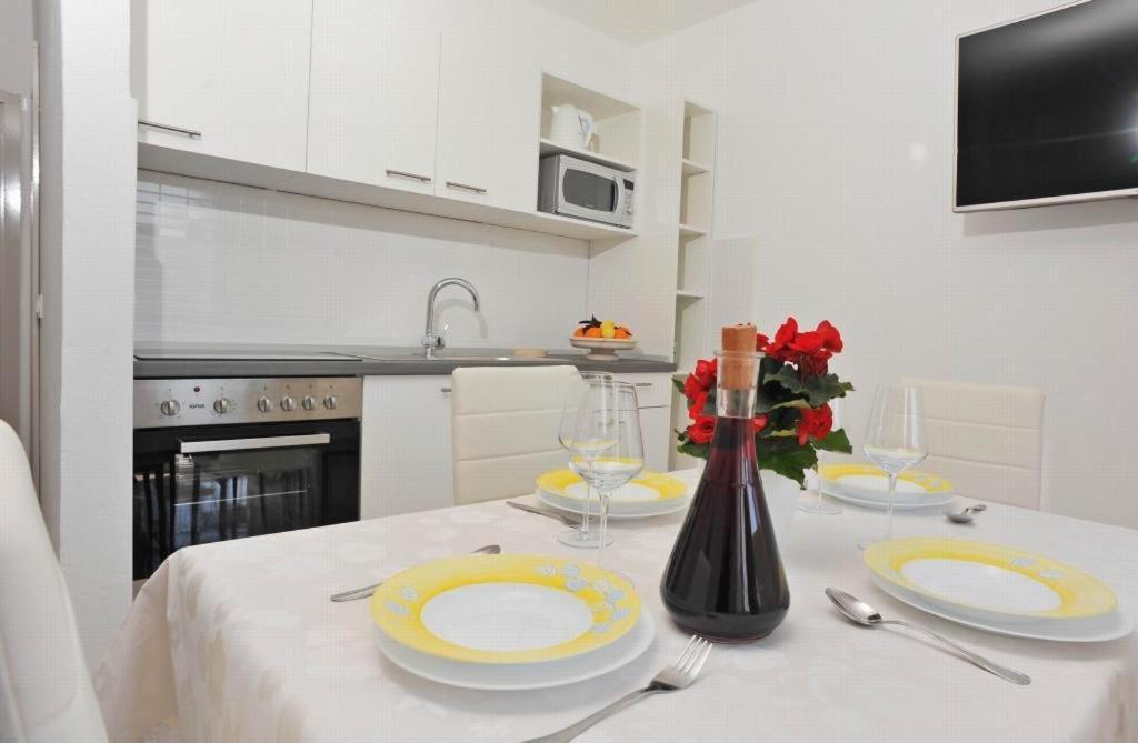 Apartments Lenka Sutivan Habitación foto