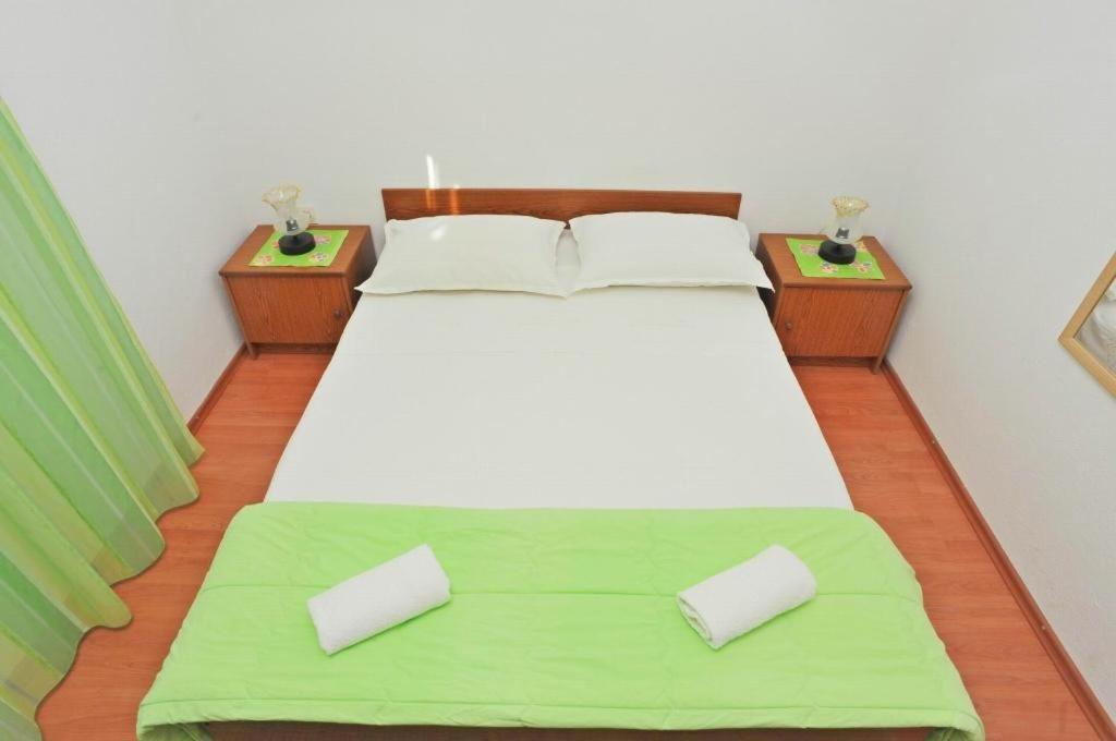 Apartments Lenka Sutivan Habitación foto